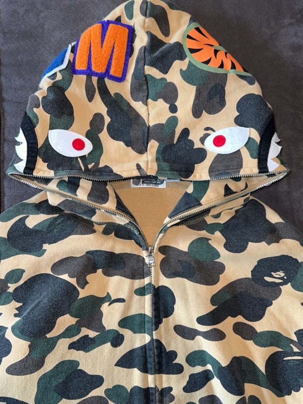 Authentic BAPE / A Bathing Ape Hoodie - Shark Camo